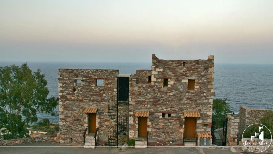 Hotel Castle Rizaraki Kokkala Esterno foto
